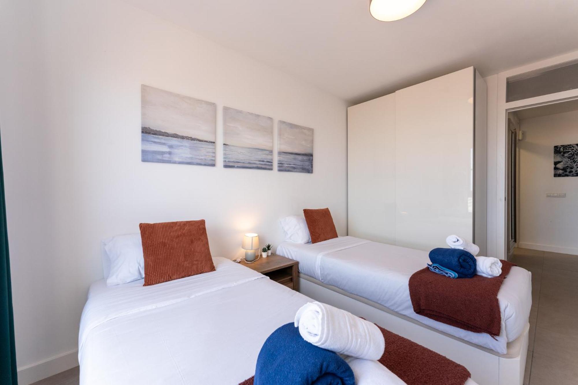 Callao Sunset Apartment, Sea View And Pool Каляо Салвахе Екстериор снимка