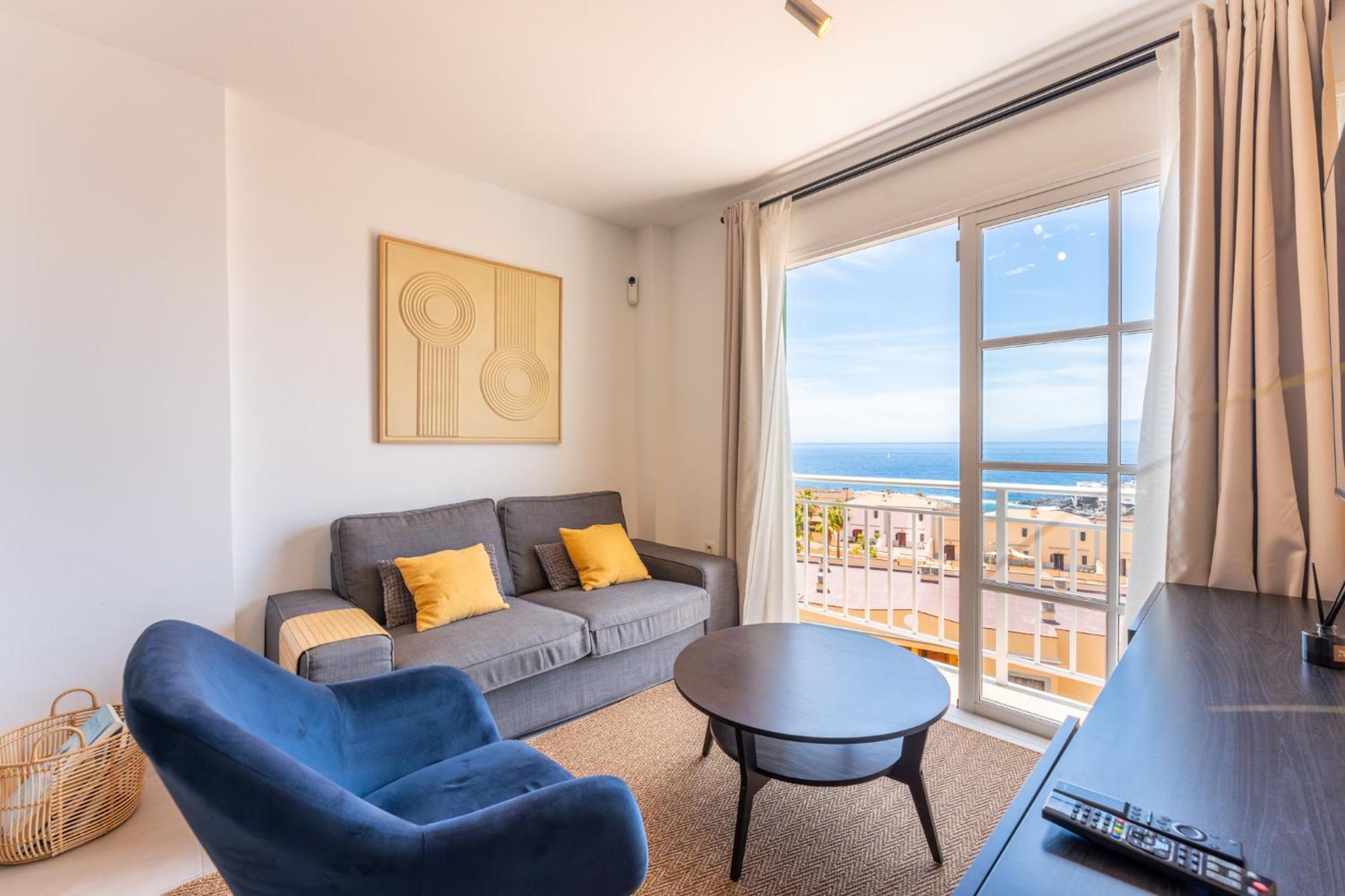 Callao Sunset Apartment, Sea View And Pool Каляо Салвахе Екстериор снимка